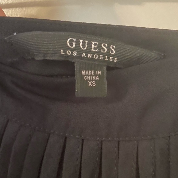 Bundle of 3 skirts black pencil skirts material guess size x-small - Picture 4 of 13